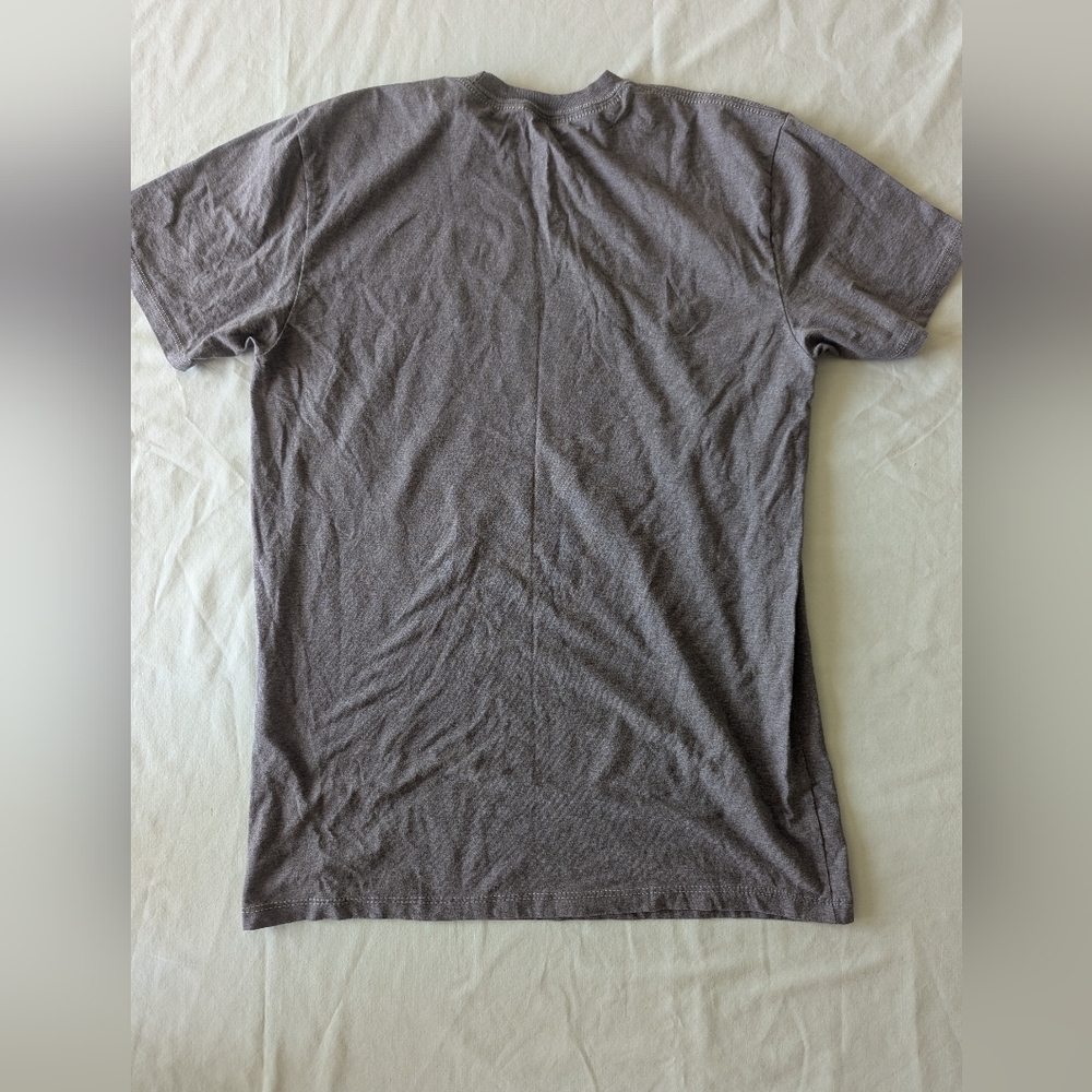 Red M&M Character Y2K Vintage Tee On Gray - Picture 6 of 7